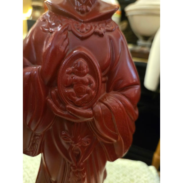 Early 20th Century MCM Emperor and Empress With Child Quan Yin Statues For Sale In Saint Louis - Image 6 of 7