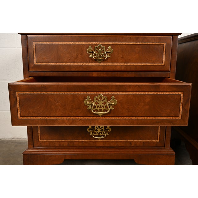 E. J. Victor Georgian Mahogany Three-Drawer Nightstands or Bachelor Chests, Newly Refinished For Sale In South Bend - Image 6 of 12
