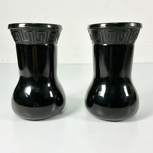 1950s Vintage Boho Chic Mediterranean Greek Key Black Amethyst Onyx Vase - A Pair. For Sale - Image 4 of 10