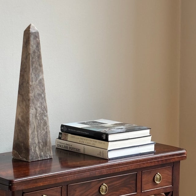 Large 17.5" Neoclassical Style Sculptural Onyx Obelisk For Sale - Image 4 of 18