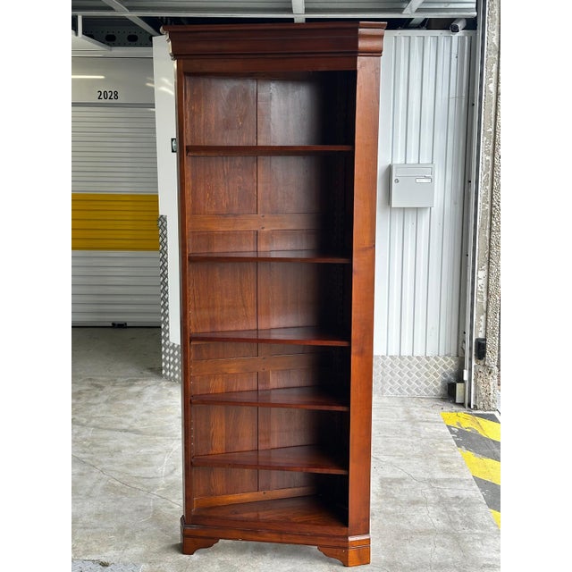 Corner Bookcase in Cherry Wood, 1920s, in Very Good conditions. Designed 1920 to 1949