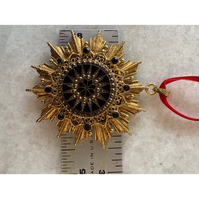 Mid 20th Century Lovely Vintage Starburst Holiday Ornament. Can Be Repurposed as a Jewelry Pendant For Sale - Image 5 of 5