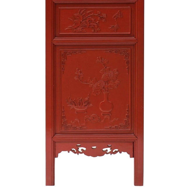 Wood Chinese Red Stain Geometric Flower Bird Accent Narrow Floor Panel Headboard For Sale - Image 7 of 10