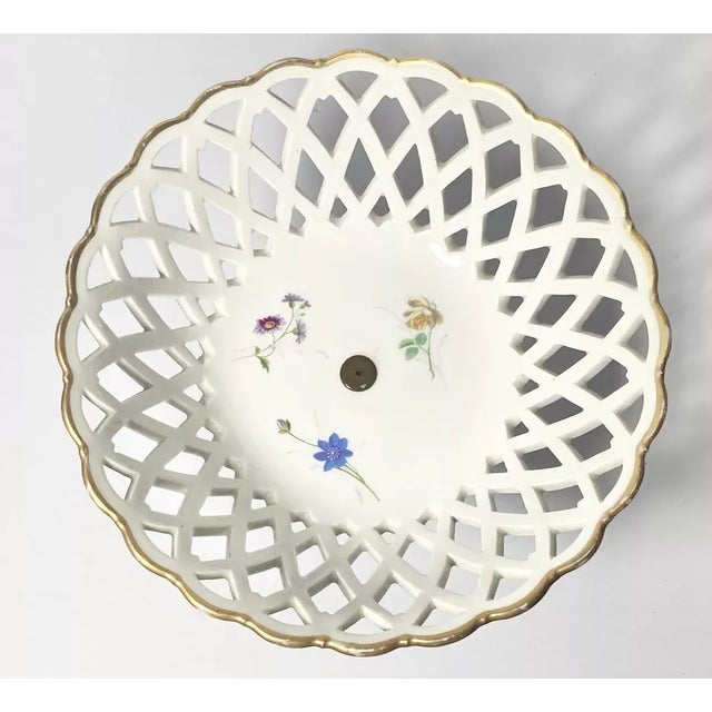 Dresden Porcelain 1940s Dresden-Style German Porcelain Gold Applied Reticulated Floral Compote For Sale - Image 4 of 10