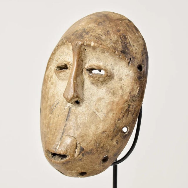 African Early 20th Century Lega Bwami Society Mask For Sale - Image 3 of 7