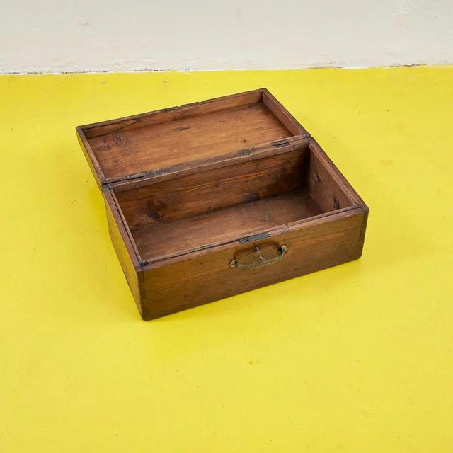 Antique Wooden Box with Dividers For Sale - Image 5 of 9