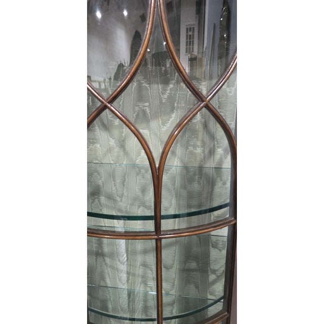 1920s Mahogany Demi-Lune Display Cabinet, 1920s For Sale - Image 5 of 11