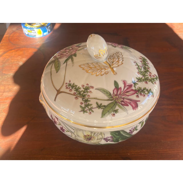 Here is a functional Tureen that is English and functional for the oven. I have used this beauty for my home made Chili...