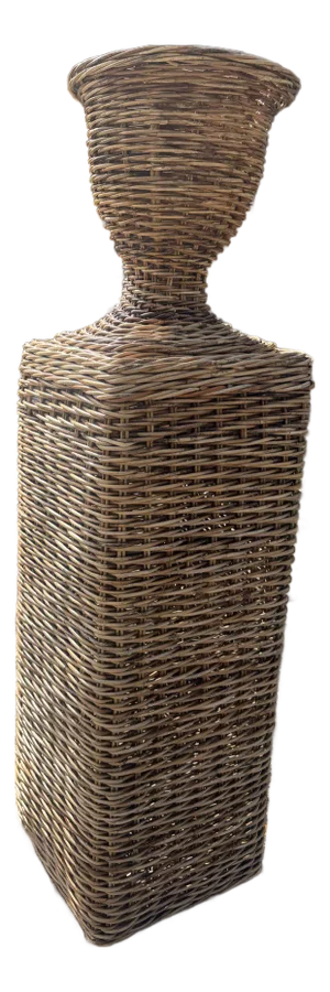 Rattan French Country Pedestal and Urn