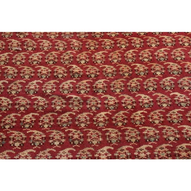Antique Oushak Rug in Crimson and Blue With Grand Medallion - Rug & Kilim For Sale In New York - Image 6 of 7
