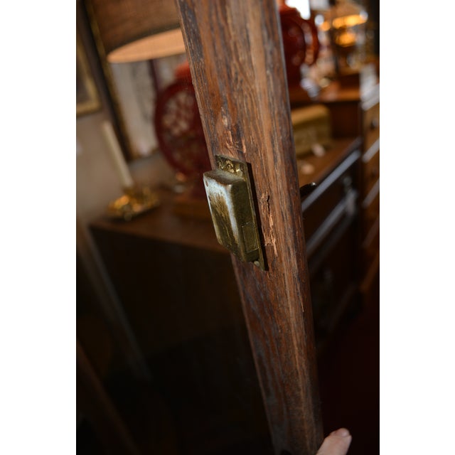 Antique Empire Oak Curved Bowfront Glass Curio Display Cabinet Paw Feet & Carved Lions For Sale - Image 15 of 18