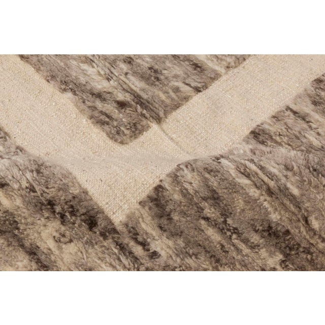 Modern monumental geometric handmade rug by Doris Leslie Blau Size: 14'0" × 23'6" (426 × 716 cm). The world of...