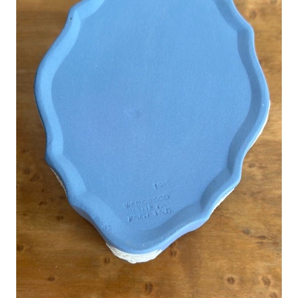 Vintage Wedgwood Blue Jasperware Oval Trinket Box For Sale - Image 12 of 12