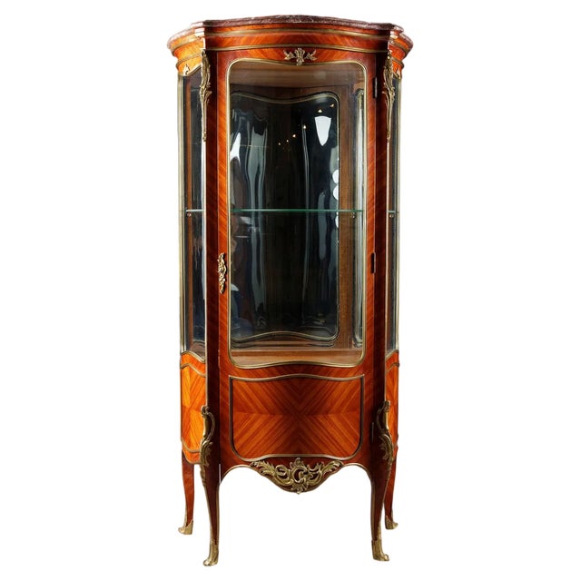 20th Century French Louis XV Style Vitrine For Sale