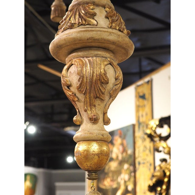 Large Early 1900s Painted and Gilded Wooden Chandelier From Italy, 72.5 X 49 In For Sale - Image 10 of 18