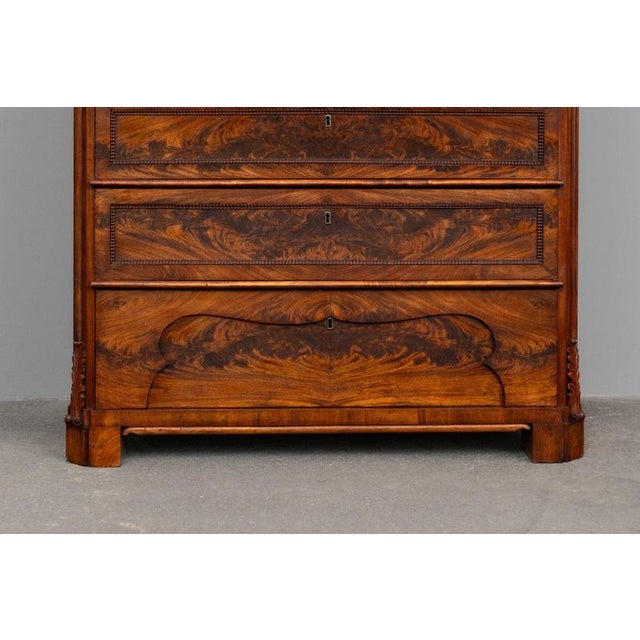 19th Century Biedermeier Chest of Drawers in Mahogany For Sale - Image 16 of 18