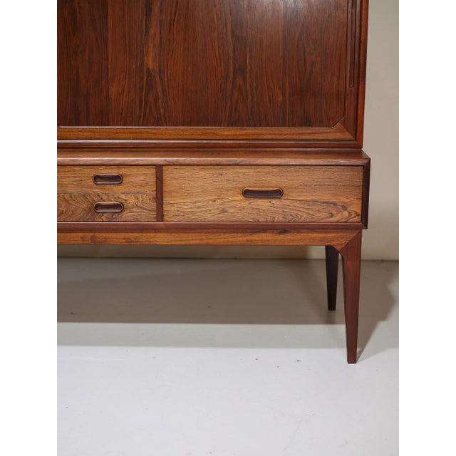 Model 54 Highboard in Kingwood by Kai Kristiansen for Schou Andersen, 1960s For Sale - Image 16 of 18