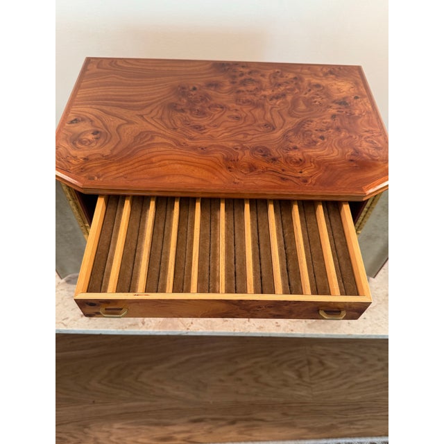 Heavy Large Burlwood Jewelry Box Chest Safe With Locks and Beige Lining, Made in Italy For Sale In Los Angeles - Image 6 of 12