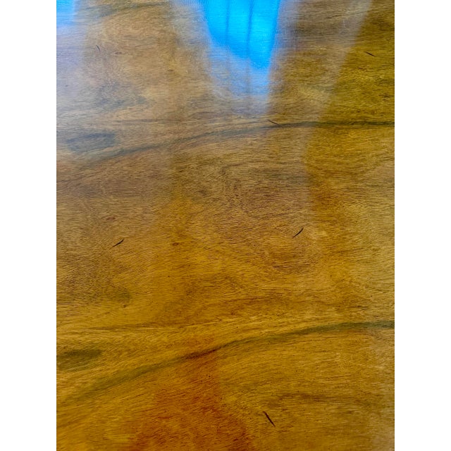Mid 20th Century Tomlinson Mid Century Classic Expandable Dining Table, Style 9-22t | Solid Wood With Inlay | Seats 8–10 For Sale In New York - Image 6 of 8