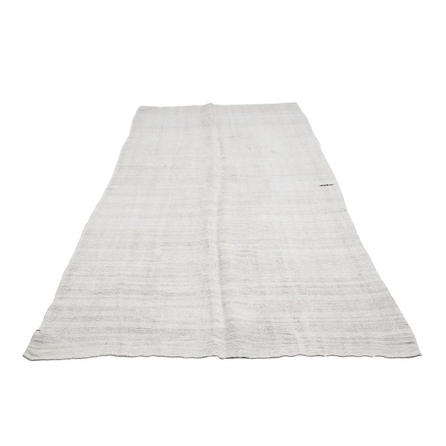 Handwoven vintage hemp kilim rug from Yozgat region of Turkey. Approximately 45-55 years old. In very good condition.