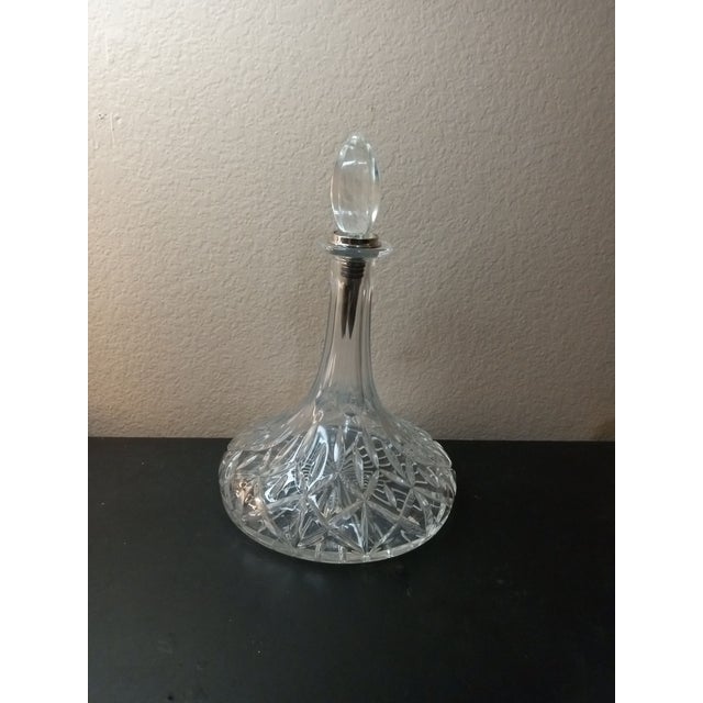 1980s Lenox Cut Crystal Pinwheel Pattern Squat Decanter Bottle For Sale - Image 4 of 7