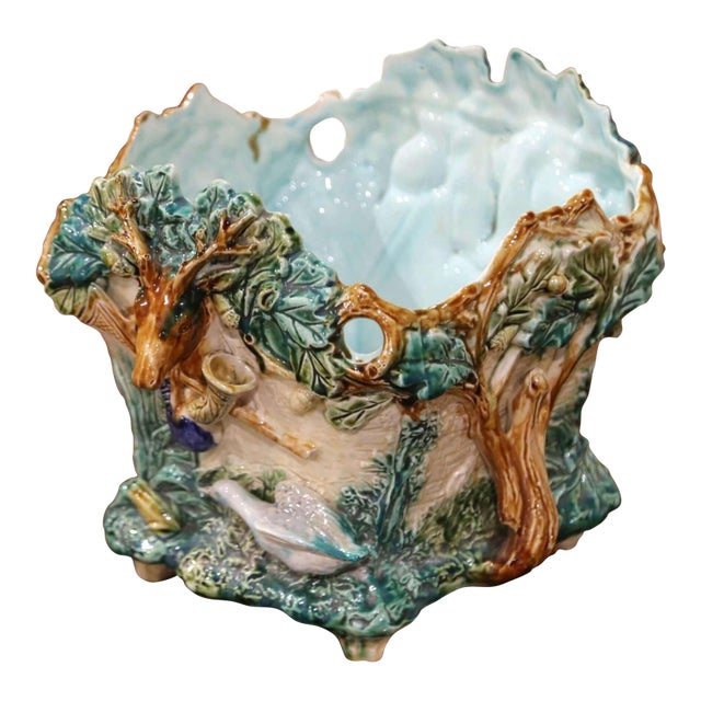 19th Century French Painted Majolica Cachepot With Hunt Trophy Motifs For Sale