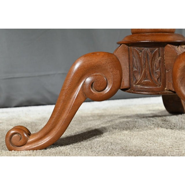 Oval Pedestal Table in Mahogany For Sale - Image 15 of 18