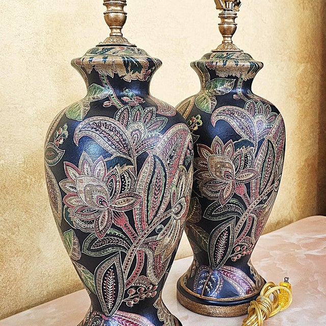 Pair of Bradburn Gallery Hand-Painted Floral Ceramic Table Lamps With Shades For Sale - Image 14 of 18