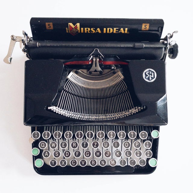 American S Qwertz Typewriter from Mirsa Ideal, 1930s For Sale - Image 14 of 14