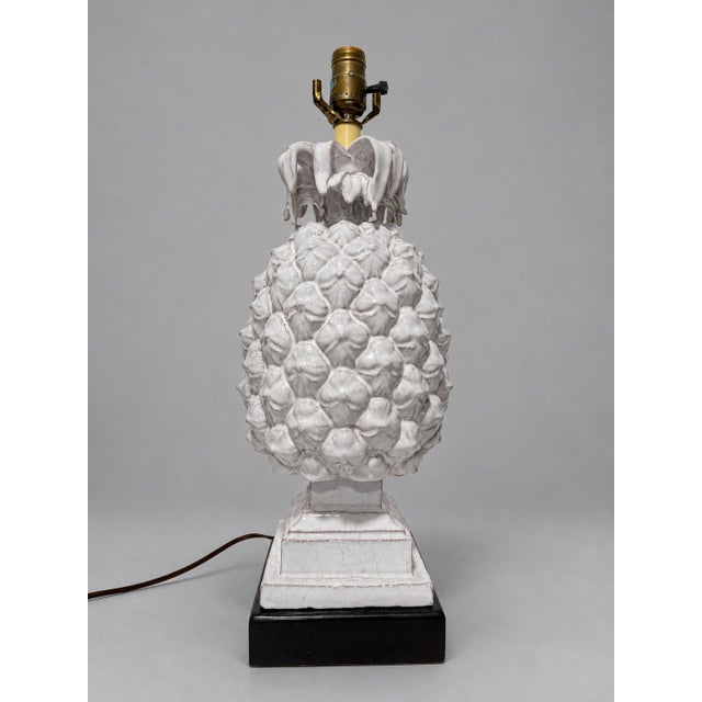 Vintage Italian Mid Century White Glazed Pineapple Form Ceramic Table Lamp For Sale - Image 4 of 10