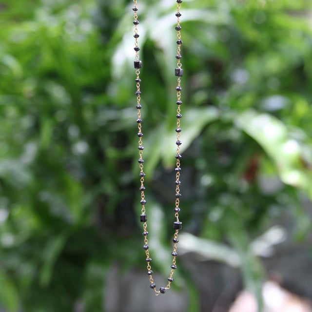 Black 1990s 14k Gold Hand-Faceted Black Diamond Hand-Wired Chain Necklace For Sale - Image 8 of 8