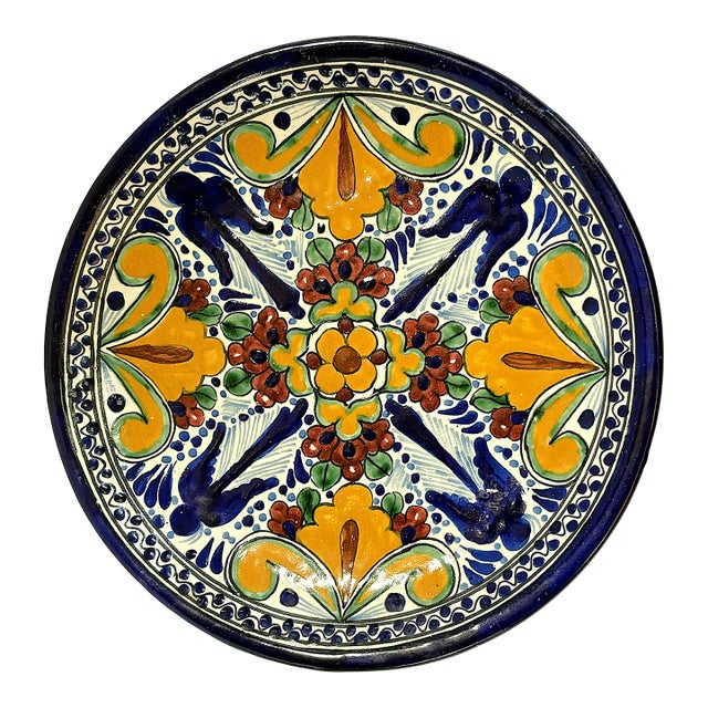 Vintage Hand Painted Mexican Talavera Pottery Dish For Sale