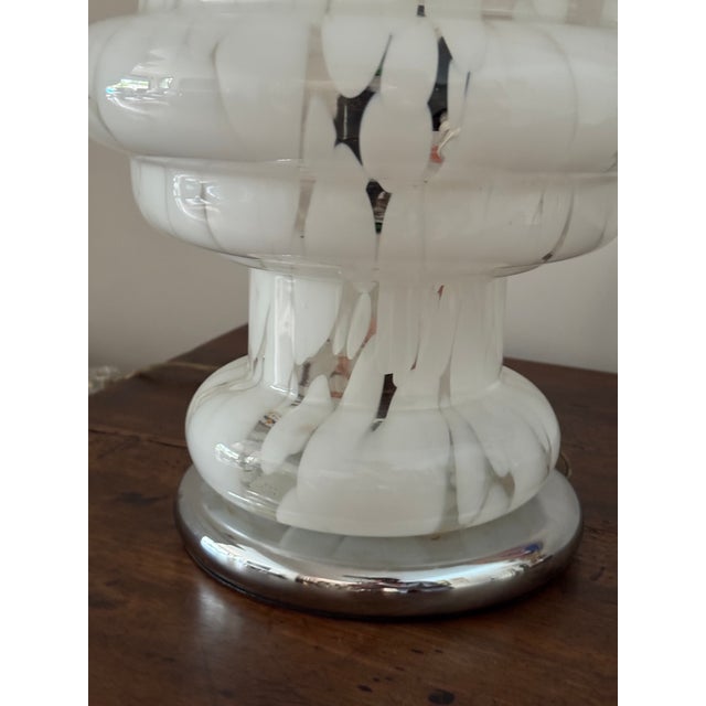 1970s White Murano Glass Table Lamp from Mazzega, Italy, 1970s For Sale - Image 5 of 9
