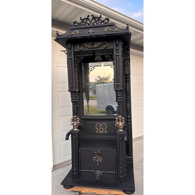 Wood Grand 19th-Century Gothic Revival Matte Onyx Gilt Oak Hall Tree. Quantity 1 For Sale - Image 7 of 12
