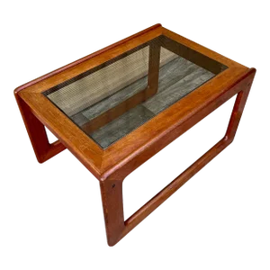 Danish Mid Century Modern Teak Side Table by Komfort Mobel Fabrik Denmark. Circa 1960s