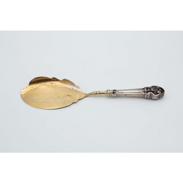 Silver Spatula for Desserts and Sweets, Golden and Embossed For Sale - Image 5 of 5