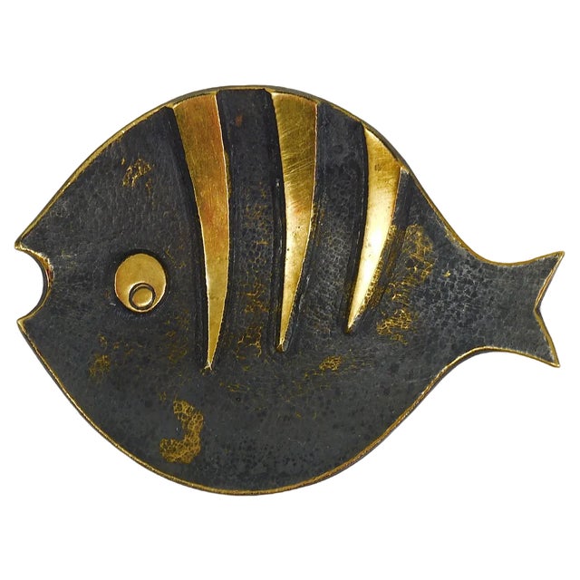 Mid-Century Brass Fish Ashtray attributed to Walter Bosse for Hertha Baller, Austria, 1950s For Sale