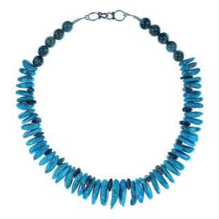 Ajd 17 Inch Sleeping Beauty Tab Necklace With Emerald Accents For Sale