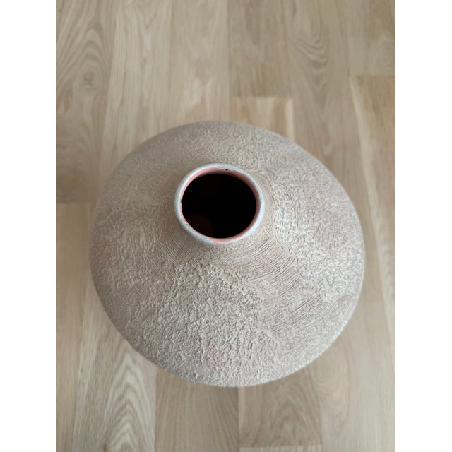 Vintage Haeger Organic Modern Textured Ceramic Vase | American Studio Pottery For Sale - Image 9 of 10