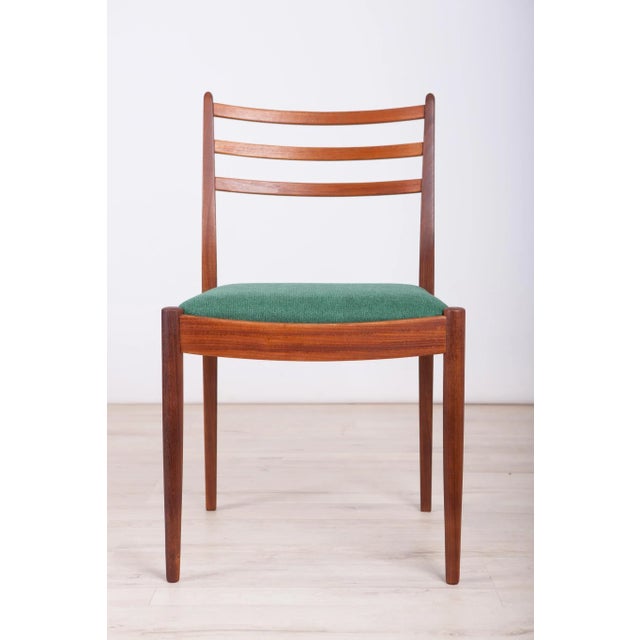 1960s Vintage Teak Dining Chairs by Victor Wilkins for G-Plan, 1960s, Set of 4 For Sale - Image 5 of 17