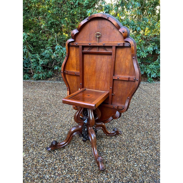 William IV Tilt-Top Oval Serpentine Dining Table in Rosewood, 1830 For Sale - Image 10 of 18