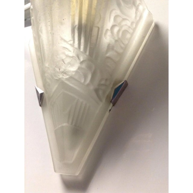 White Vintage Fine Art Lamps Portobello Road Collection White Sconces Wall Mounts 70s - a Pair For Sale - Image 8 of 10