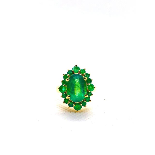 Bochic “Capri” Vintage Natural Retro Emerald Ring Set In 18K Gold & Silver For Sale - Image 12 of 12