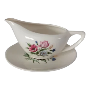 Vintage Gravy Boat With Underplate