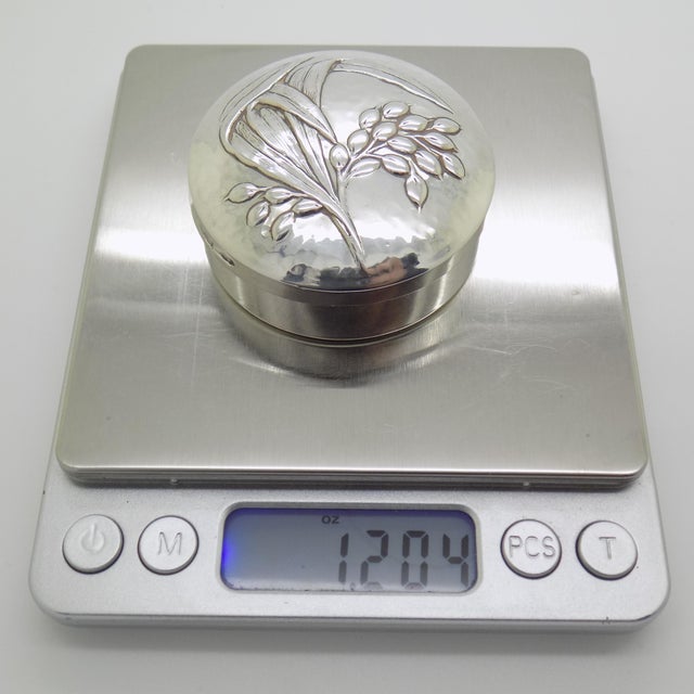 Vintage Italian Handmade Genuine Silver Hammered Large Pill Snuff Trinket Box, Brandimarte Brand For Sale - Image 12 of 13