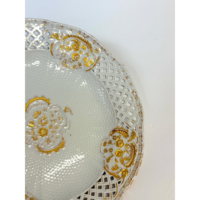 Meissen Marcolini-Period Reticulated Porcelain Plate, Circa (1774–1814) For Sale - Image 11 of 18