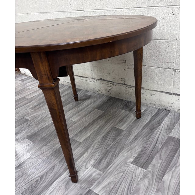 Wood Vintage Drexel Passage Mahogany Sunburst Veneer Round Extension Dining Table For Sale - Image 7 of 12