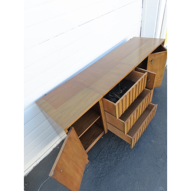 John Widdicomb Mid Century Two Part Sideboard Display Shelves Bookcase 6417 For Sale - Image 11 of 18