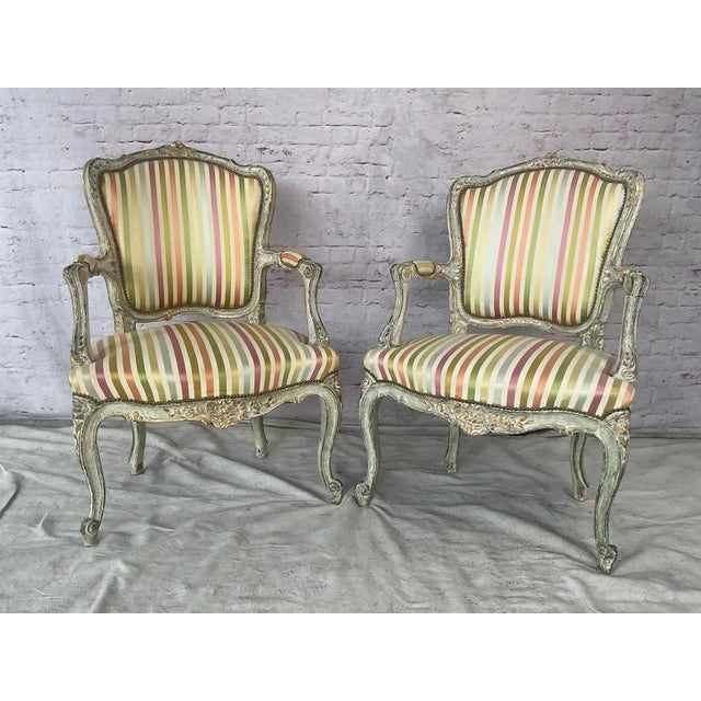 19th Century French Louis XV Style Rococo Fauteuil Armchairs For Sale In Tampa - Image 6 of 11