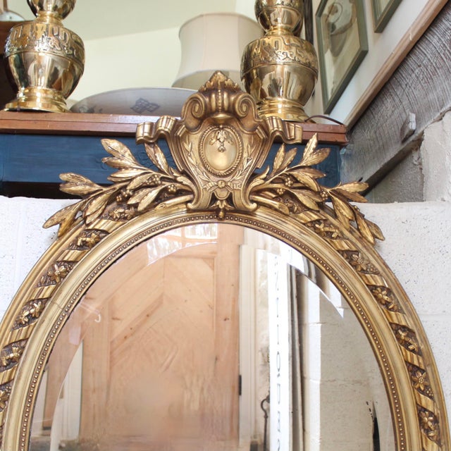 French Large French Belle Époque Era Gilded Oval Mirror For Sale - Image 3 of 13